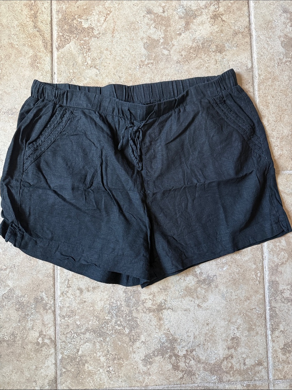 Briggs New York Black Drawstring Elastic Waist Athletic Shorts